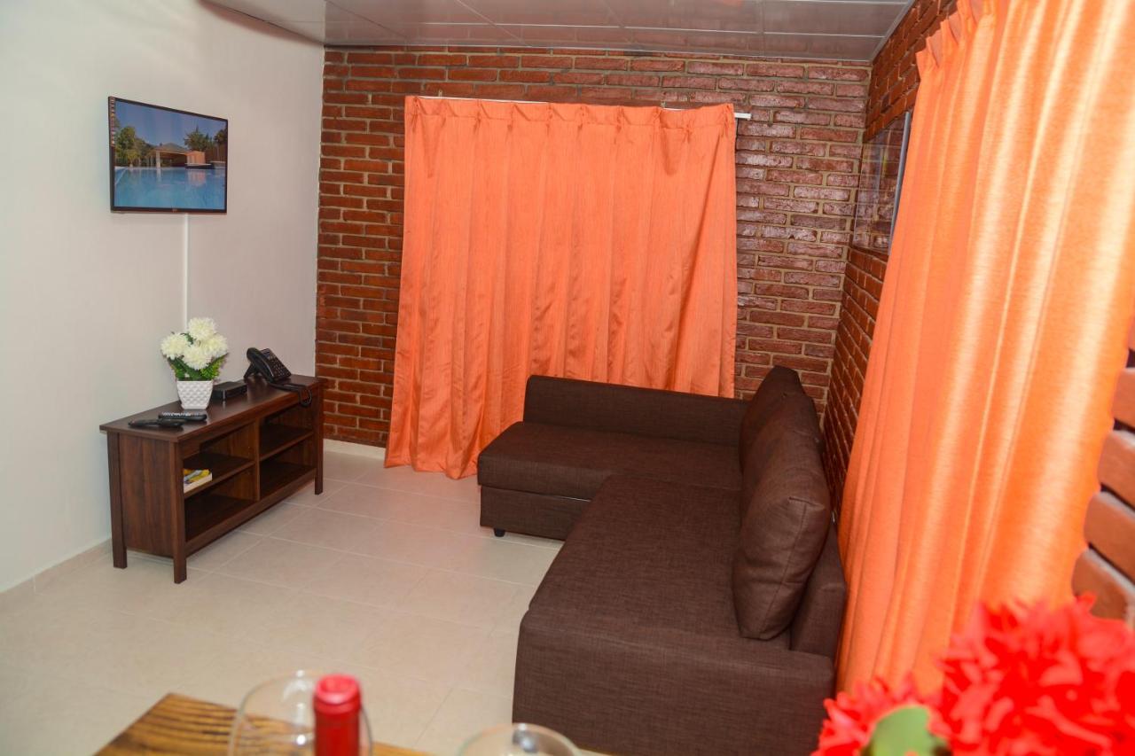 ג'ארהבקואה Hotel Jaraba מראה חיצוני תמונה